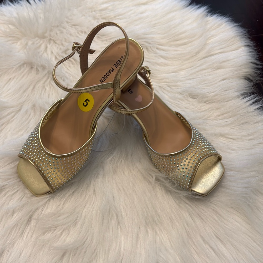 Steve Madden shoes